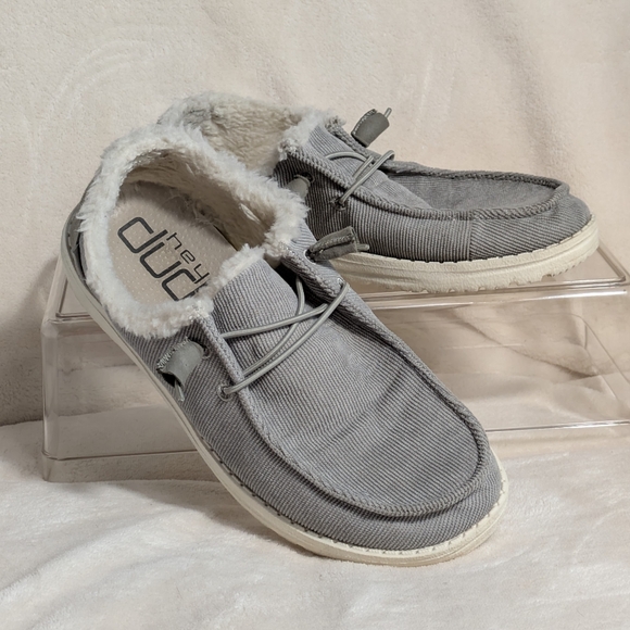 HEY DUDE Wendy Corduroy/Faux Fur Gray Slip-ons, Sz 7 - Picture 1 of 7